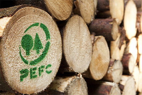 drewno certyfikowane PEFC w oknach Internorm.jpg